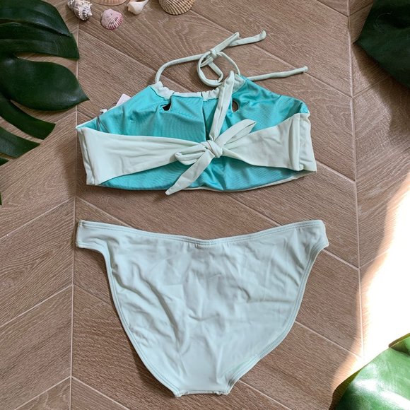 Pale Pistachio Two Piece - Picture 2 of 2